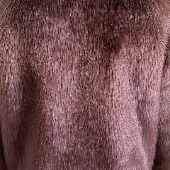 FOREVER  21 Faux Fur Coat Merlot Mandarin Collar Lined Pockets, Size M - Picture 6 of 10